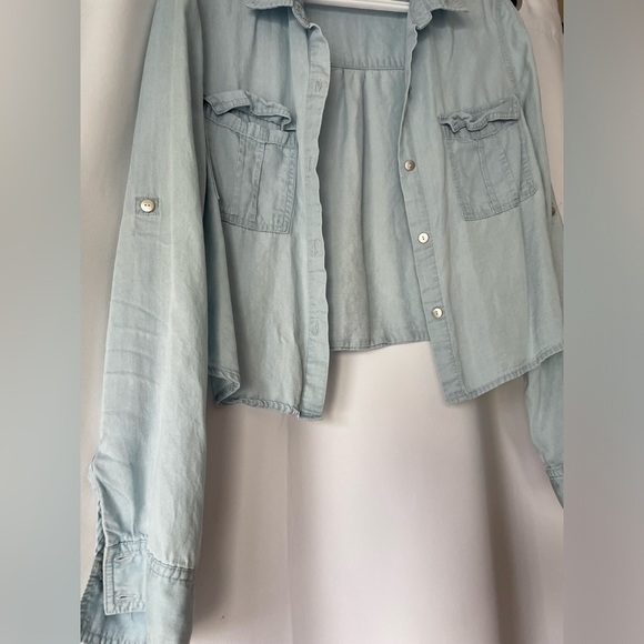Revamped Sky Blue cropped Denim Top NWOT size SMALL - Picture 4 of 5